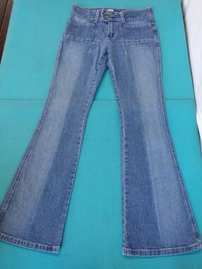 Route Women's Two Tone Boot Cut Low Rise Jeans Size 6